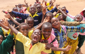 Enfants jouant au Malawi