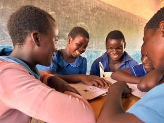 Élise et ses amis au Malawi